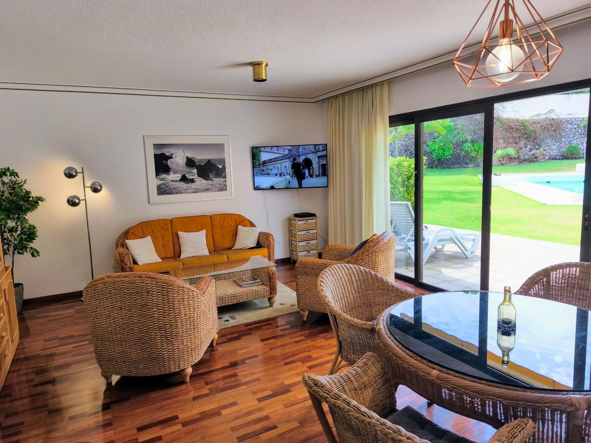 Elegant And Peaceful Aparments With Pool And Garden Apartment Puerto de la Cruz  Exterior photo